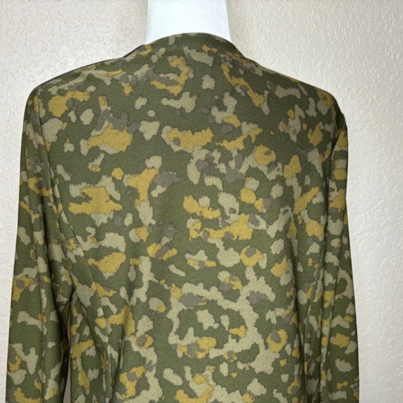 Lysse Green Camouflage Print Open Front Moto Jacket Women's Size Medium … - Picture 6 of 12